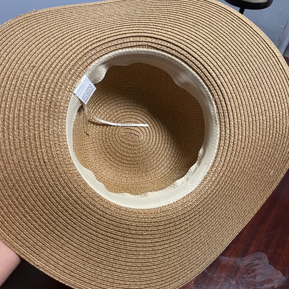 Hat summer - Picture 3 of 3